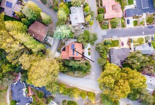 221 Jones Rd, Los Gatos, CA 95030-7016
