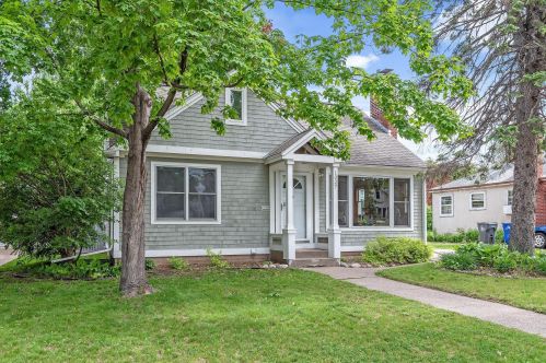 1027 Idaho Ave, Saint Paul MN  55117-3352 exterior