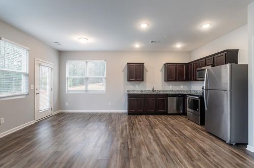 1603 Larkspur Trl, Conyers GA  30012-3528 exterior
