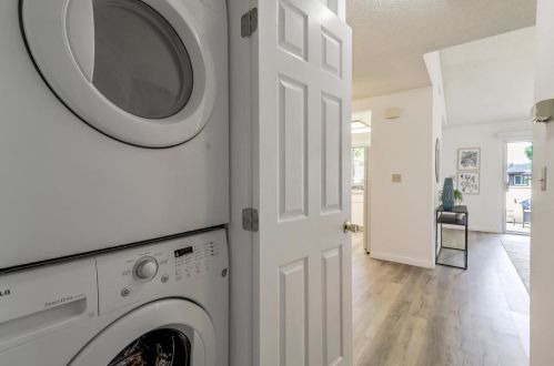 732 Sterling Dr, San Leandro CA 94578-4172 exterior