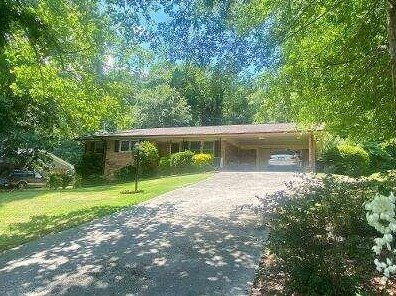 3320 Brenda Ln, Lithia Springs, GA 30122-2434
