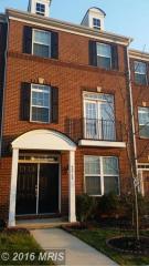 42769 Hay Rd, Ashburn, VA 20147-3518