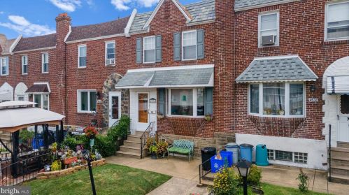 4534 Bleigh Ave, Philadelphia, PA 19136-4006
