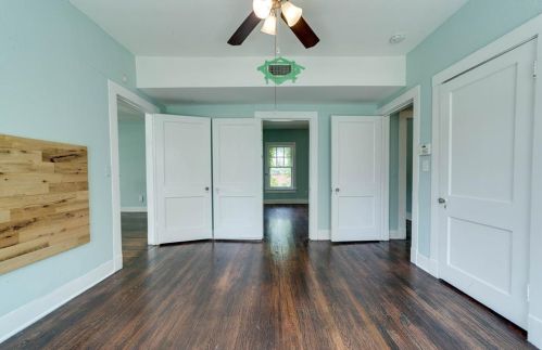 2201 5th Ave, Fort Worth TX  76110-1970 exterior