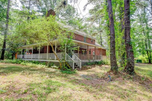 1152 Guerins Bridge Rd, Awendaw, SC 29429-4908