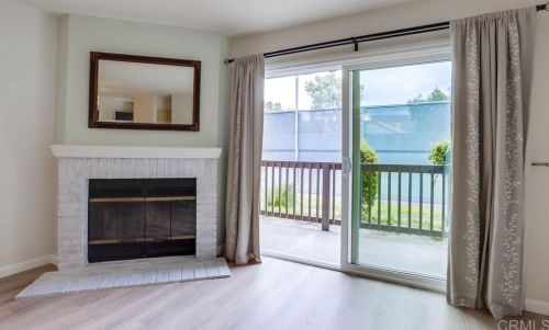 7702 Caminito Leon, Carlsbad, CA 92009-8656