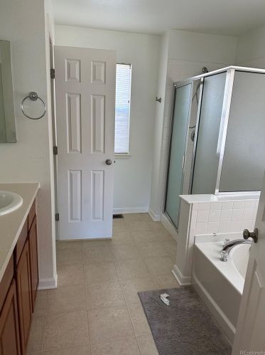 23611 Alabama Dr, Aurora CO  80018-3024 exterior