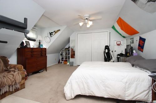207 Timber Ridge Rd, Middletown CT  06457-7525 exterior