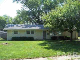 2134 Wellington Dr, Peoria, IL 61604-3042