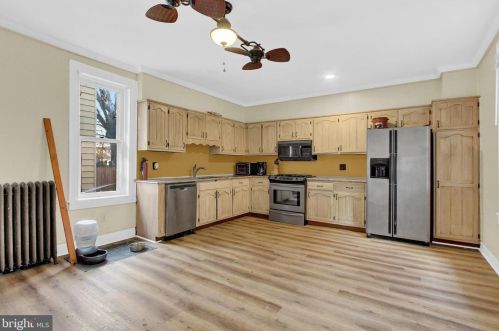 205 High St, Hanover PA  17331-2911 exterior