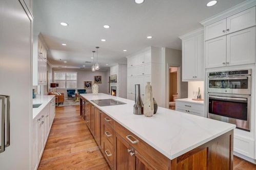 3112 Barton Pt Dr, Austin TX  78733-6345 exterior