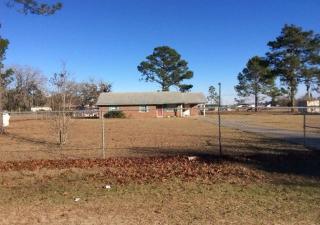 621 Jasmine Dr, Douglas, GA 31535-5311