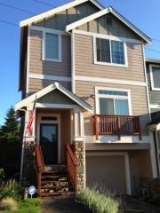 110 Wild Rose St, Tacoma, WA 98466-6616