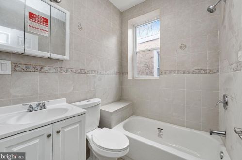 1443 52 St, Philadelphia PA 19143-5006 exterior