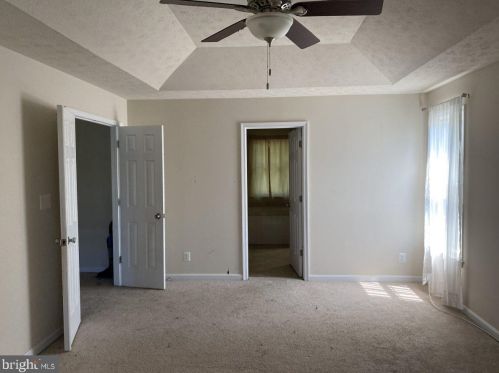 10211 Hampton Ln, Fredericksburg, VA 22408-5513