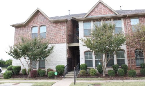 4205 Comanche Dr, Carrollton TX  75010-3301 exterior