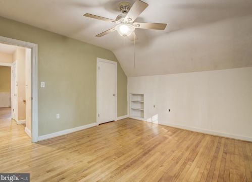 12500 Meadowood Dr, Silver Spring MD 20904-2928 exterior