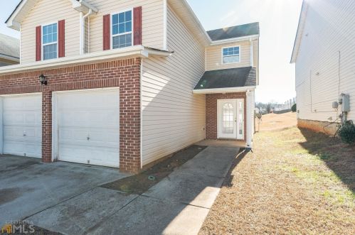 7180 Laurel Creek Dr, Stockbridge, GA 30281-9310