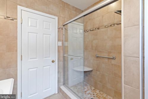 2335 12 St, Philadelphia PA 19133-1008 exterior