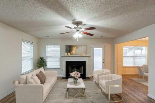 240 Horseman Run, Palmetto, GA 30268-9535