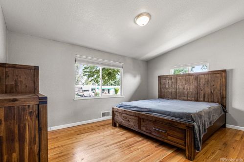 7837 Elmwood Pl, Denver CO  80221-3224 exterior