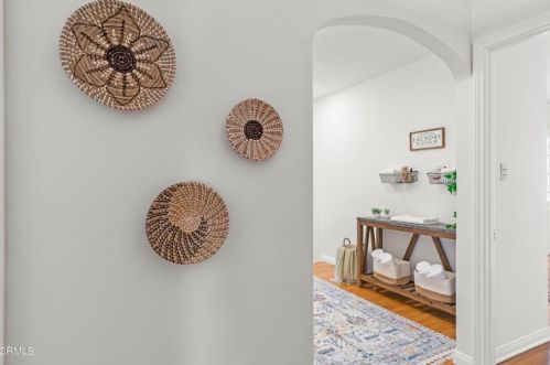 1133 Cordova Ave, Glendale CA  91206-2114 exterior