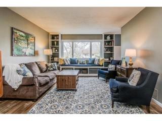640 Hidden Valley Ct, Stillwater, MN 55082-5407