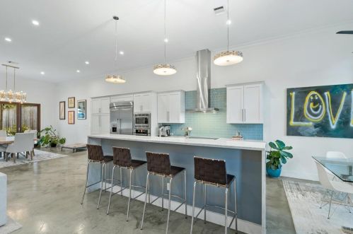 10402 Cassia Cv, Austin TX  exterior