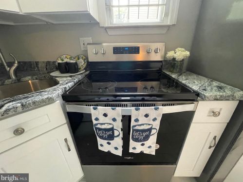 2129 10th St, Philadelphia PA 19148-4425 exterior