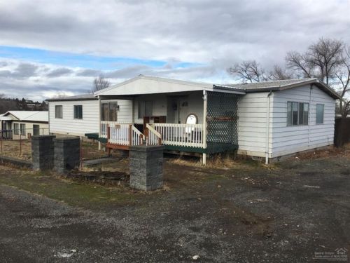 396 Bell St, Metolius, OR 97741-9382
