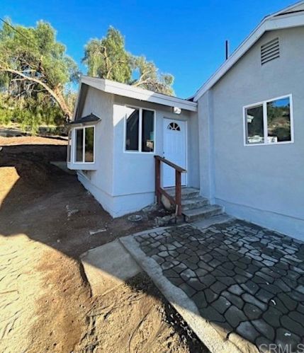 11263 Oak Creek Dr, Lakeside, CA 92040-1232