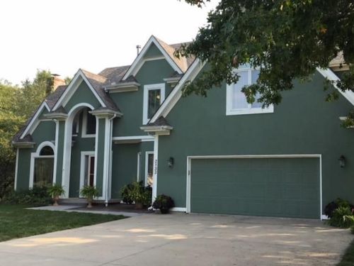 2133 Red Oak Ln, Liberty, MO 64068-7744