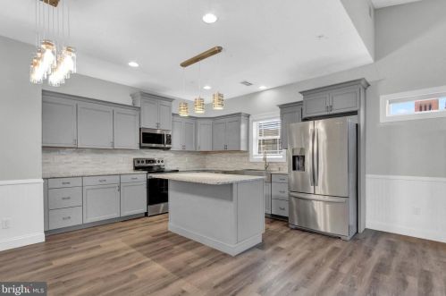 180 3rd St, Hanover PA  17331-2325 exterior