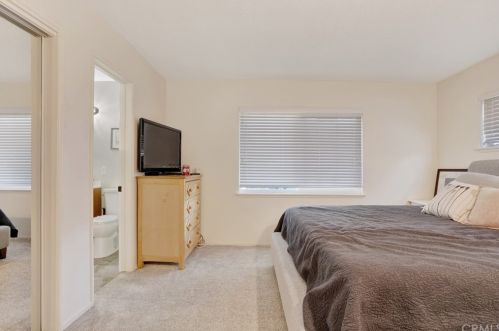 219 Nutwood St, Anaheim CA  92804-2532 exterior
