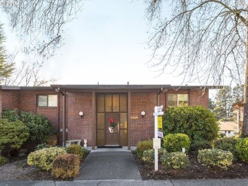 11520 Crown Dr, Portland, OR 97224-2637