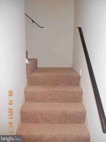 18508 Corby St, Triangle VA  22172-1806 exterior