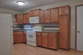 4 125th Ln, Minneapolis MN  55448-1548 exterior