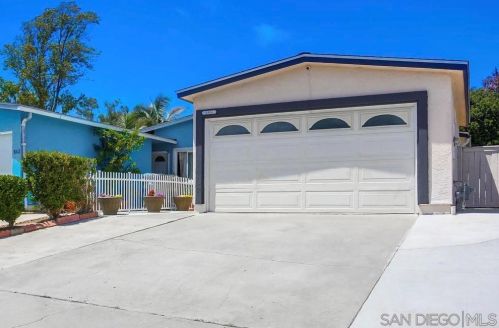 3906 Marvin St, Oceanside, CA 92056-3331