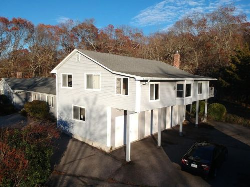 23 Bradford Rd, Westerly RI  02808-1428 exterior