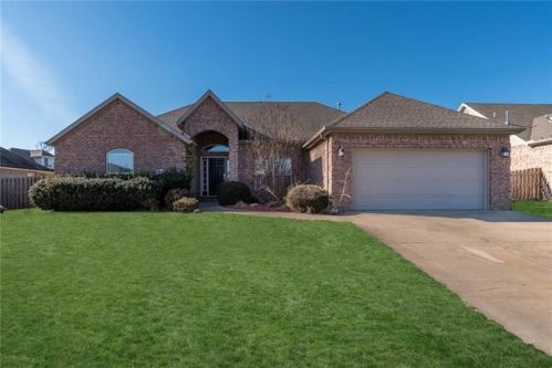 551 Mckissic Spring Rd, Centerton, AR 72719-9486