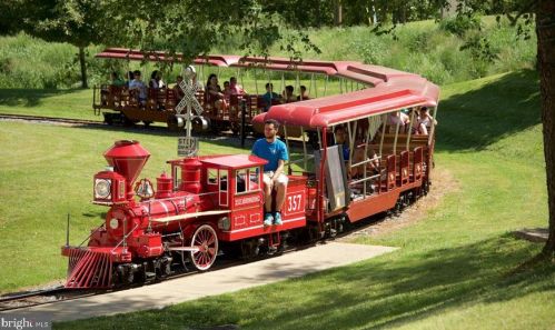 13713 Lockdale Rd, Silver Spring MD 20906-2117 exterior