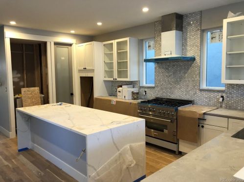 3371 Moncrieff Pl, Denver, CO 80211-3164