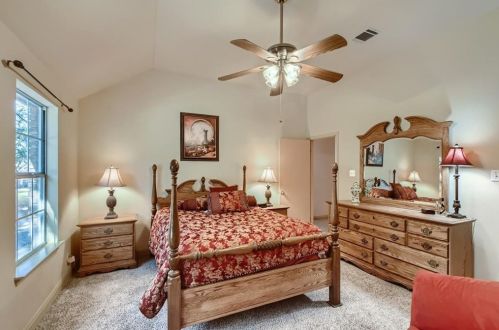 13212 Adonis Dr, Austin TX  exterior