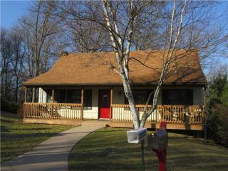 110 Coventry Dr, Butler PA  16001-3418 exterior