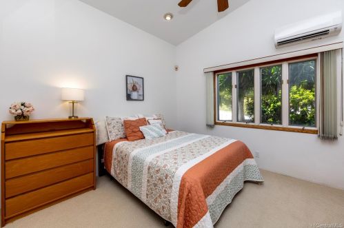 5140 Maunalani Cir, Honolulu HI  96816-4020 exterior
