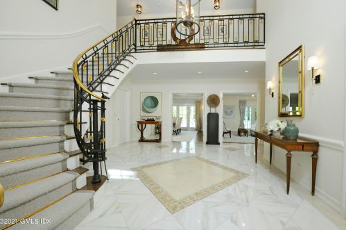 41 Baldwin Farms, Greenwich CT  06831-3306 exterior