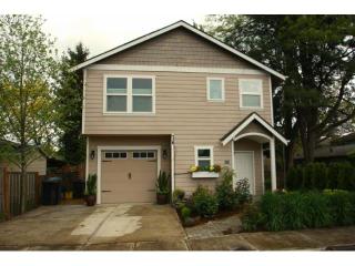 210 Knott St, Barlow, OR 97013-4423
