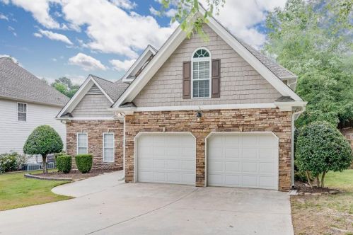 5713 Vinings Place Dr, Mableton, GA 30126-5664