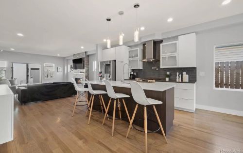 2621 Cherokee St, Denver CO  80223-4413 exterior