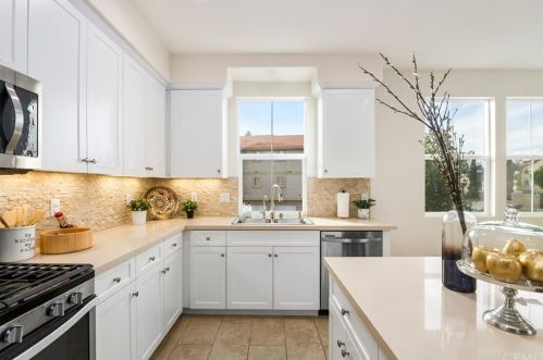 1540 Spruce St, Placentia, CA 92870-5422